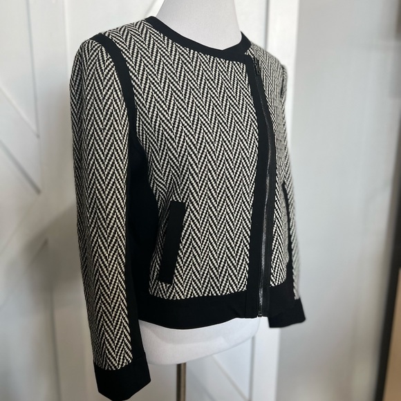 Ann Taylor black and white wool chevron print  jacket - Picture 3 of 11